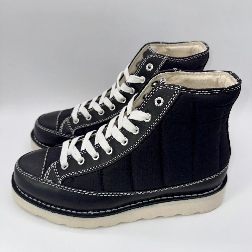 Good‎ News Roopa Quilted Boots Men's Size 9 Black White Puffer